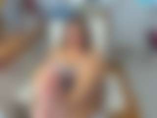 KarenHotMilf's Live Sex Cam Show