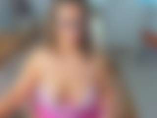 KarenHotMilf's Live Sex Cam Show