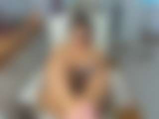 KarenHotMilf's Live Sex Cam Show