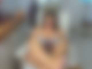 KarenHotMilf's Live Sex Cam Show