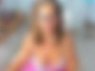 KarenHotMilf's Live Sex Cam Show