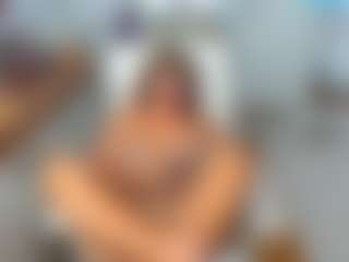 KarenHotMilf's Live Sex Cam Show