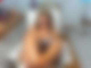 KarenHotMilf's Live Sex Cam Show
