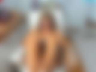 KarenHotMilf's Live Sex Cam Show