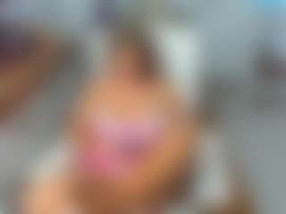 KarenHotMilf's Live Sex Cam Show