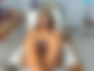 KarenHotMilf's Live Sex Cam Show