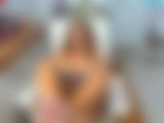 KarenHotMilf's Live Sex Cam Show