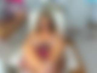Live cam show with KarenHotMilf - Granny on Camsoda
