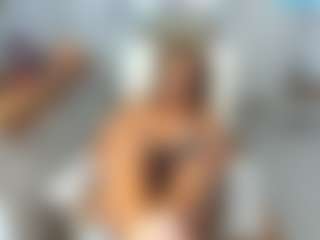 KarenHotMilf's Live Sex Cam Show