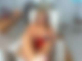KarenHotMilf's Live Sex Cam Show