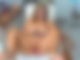 KarenHotMilf's Live Sex Cam Show