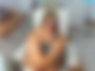 KarenHotMilf's Live Sex Cam Show