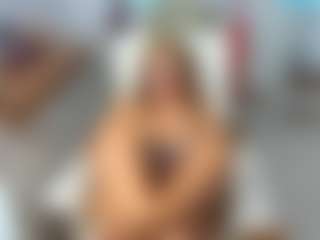KarenHotMilf's Live Sex Cam Show