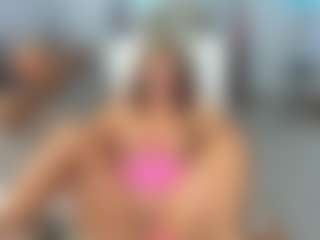 KarenHotMilf's Live Sex Cam Show