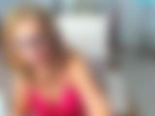 KarenHotMilf's Live Sex Cam Show