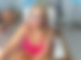 Show en direct avec KarenHotMilf - Blowjob sur Camsoda