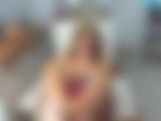 Live cam show with KarenHotMilf - Ass Clapping on sexylive.show