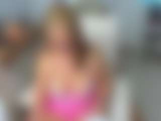 KarenHotMilf's Live Sex Cam Show
