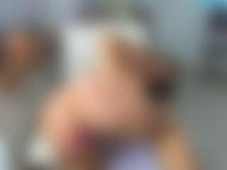KarenHotMilf's Live Sex Cam Show