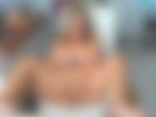 KarenHotMilf's Live Sex Cam Show