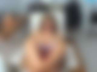 KarenHotMilf MILF webcam performer live streaming
