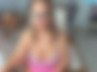 KarenHotMilf's Live Sex Cam Show