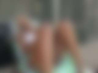 Baby Naomi's Live Sex Cam Show
