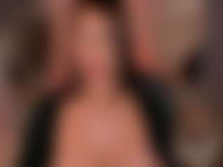 Ariana Dumont's Live Sex Cam Show