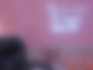 Live cam show with Ariana Dumont - Facial on Dare Cams