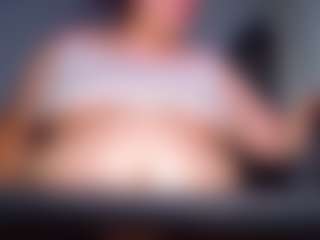 Live cam show with ashelymalefica - Wet on Milfs Live