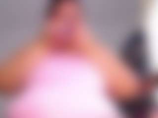 Live cam show with ashelymalefica - Middle Aged on Hubzter Live