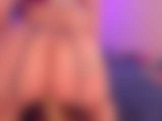 Live cam show with ashlye-miller - Flashing on SpunkLive