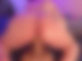 Live cam show with ashlye-miller - Wet on Camsoda