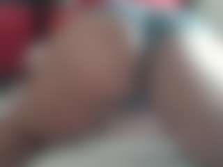 Live cam show with Done64 - Average on Camsoda