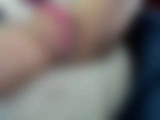 hanny-milf MILF webcam performer live streaming