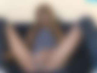 Live cam show with Hot Skinny Lady - Ebony on fapnchat