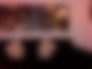 Live cam show with MariaHerrera - Living Room on livesuperchat.net