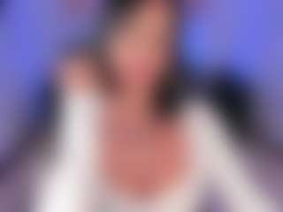 Live cam show with MariaHerrera - Living Room on Uber Horny