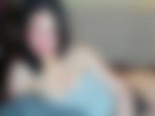 Live cam show with Tune-Godness - Skinny on Camming Site