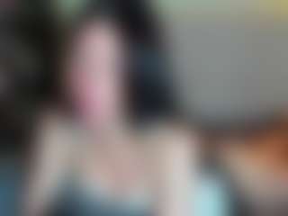 Live cam show with Tune-Godness - Green Eyes on Sweet Sext