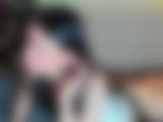 Live cam show with Tune-Godness - Green Eyes on xDating