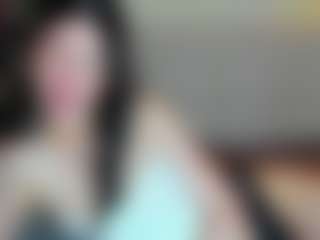 Live cam show with Tune-Godness - Green Eyes on camtv