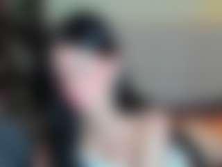 Live cam show with Tune-Godness - Green Eyes on Camsoda.co