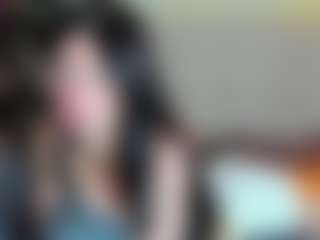 Live cam show with Tune-Godness - Bikini on madthumbs