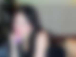 Live cam show with Tune-Godness - Green Eyes on Camsoda