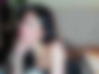 Live cam show with Tune-Godness - Green Eyes on liverealitysex.com