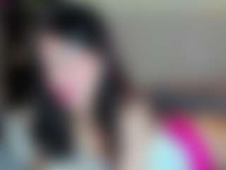 Live cam show with Tune-Godness - Thong on Stripli.com
