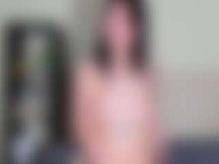 Live cam show with Tune-Godness - Striptease Teen (18+) on Camiplay Live