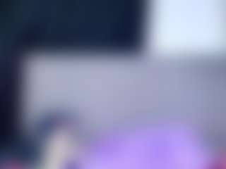 Live cam show with valeria - Blonde Hair Shaved Pussy on Camsoda