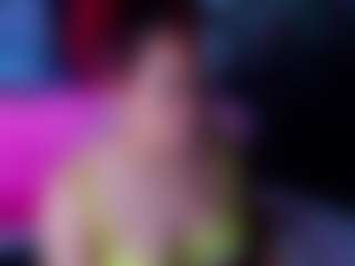 Live cam show with Angela-Coffee - Latina on instabang | colombia